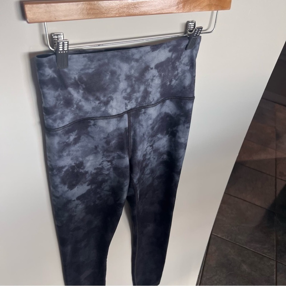 Athleta Black Elation Printed Tie Dye Ombre 7/8 Tight XS - Picture 6 of 6